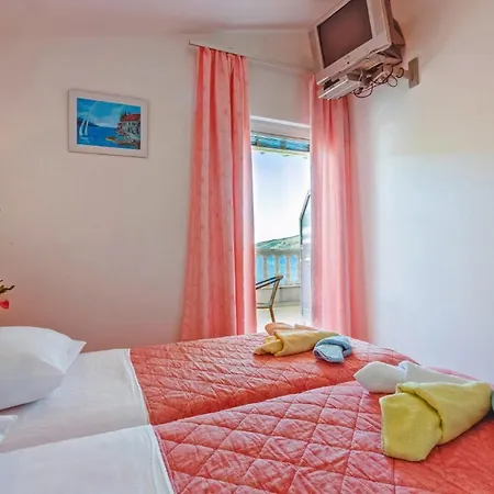 Kacina In - Mittel-dalmatien Konukevi